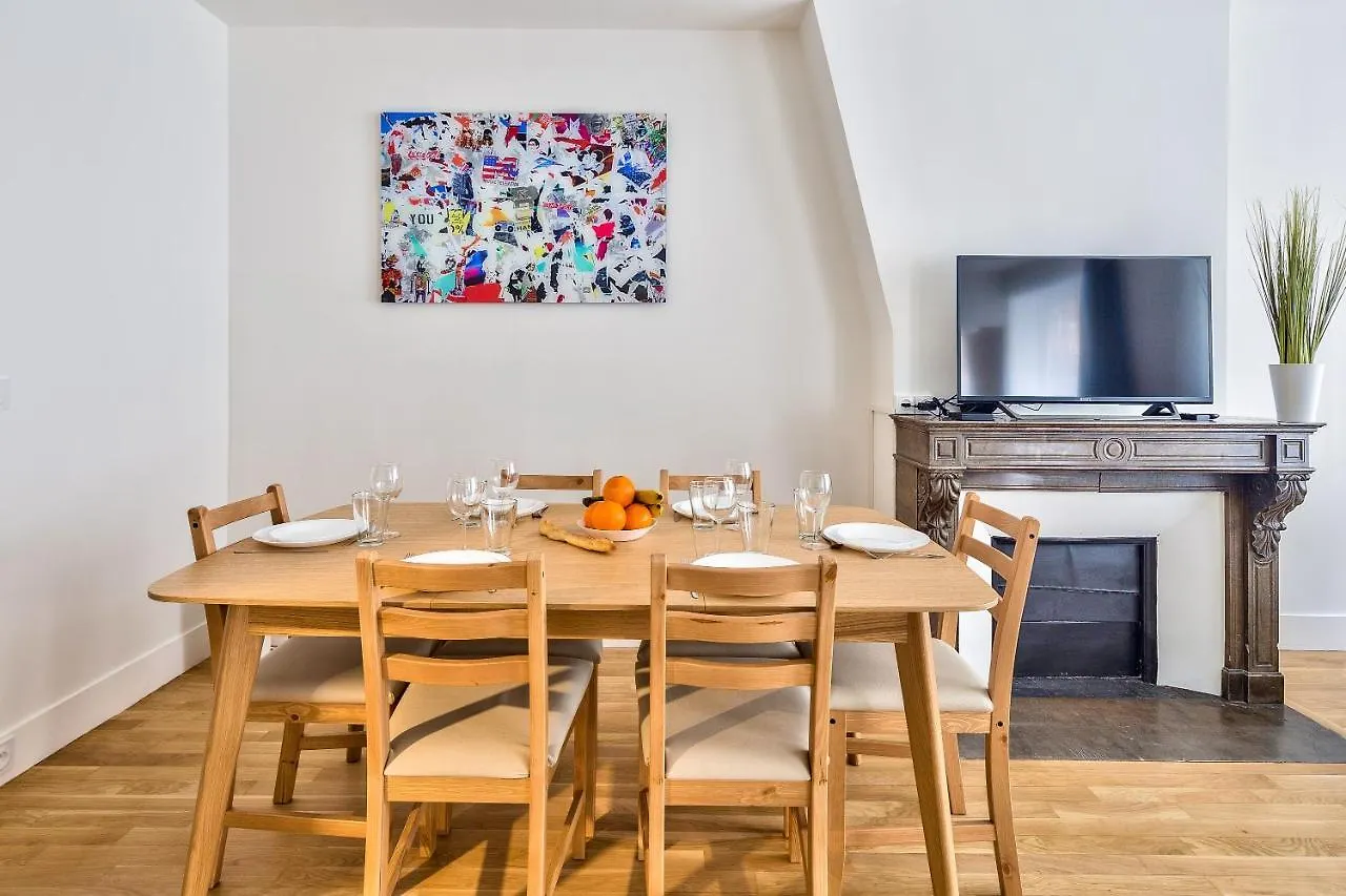 New Paradis - 2Bdrs Flat In The Heart Of París 0*,  Francia